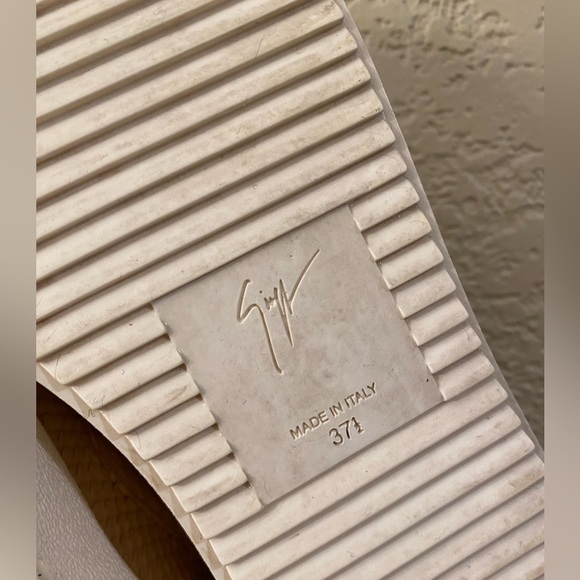 Giuseppe Zanotti Sneakers - Picture 7 of 11